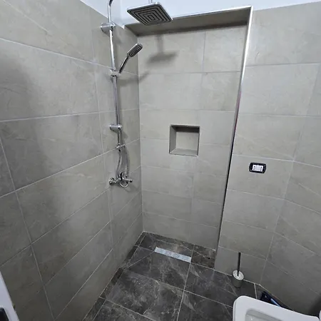 Cozy With Garden Përmet