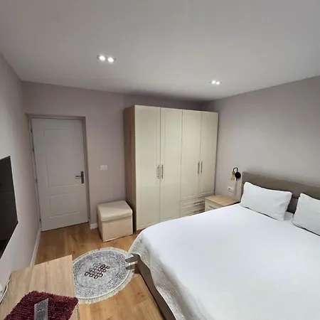 Cozy With Garden * Përmet